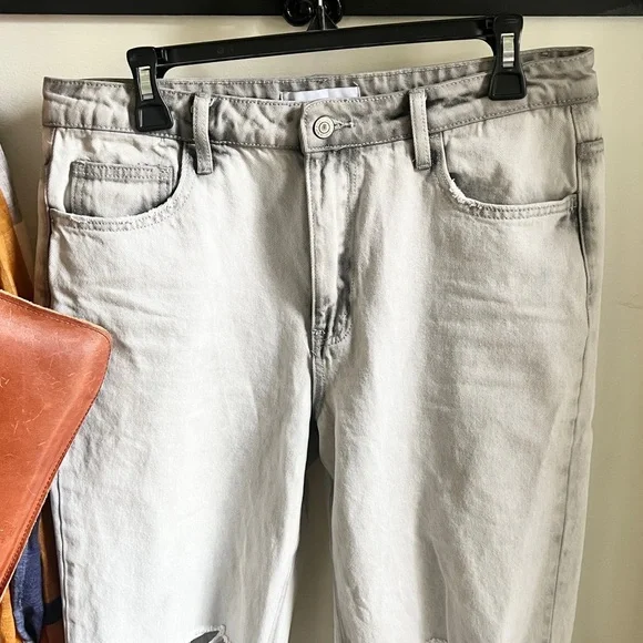 Vervet Ripped Distressed Light Grey Washed Crop Cut Off Baggy Jeans 30 - Picture 3 of 14
